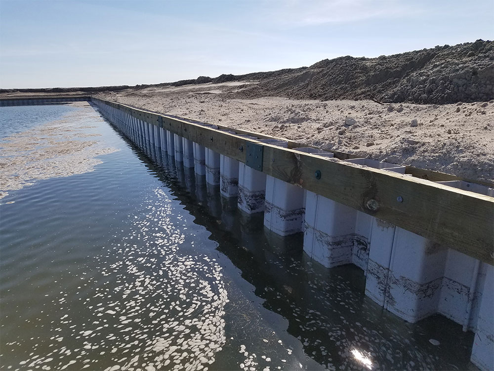 Vinyl Sheet Piling for Bulkheads & Retaining Walls