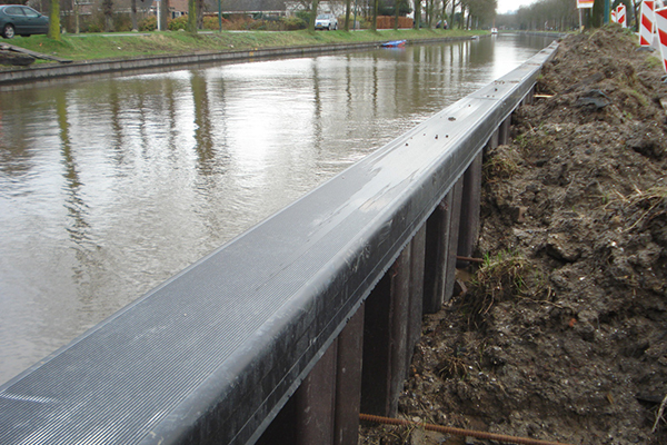 Systhetic sheet piling